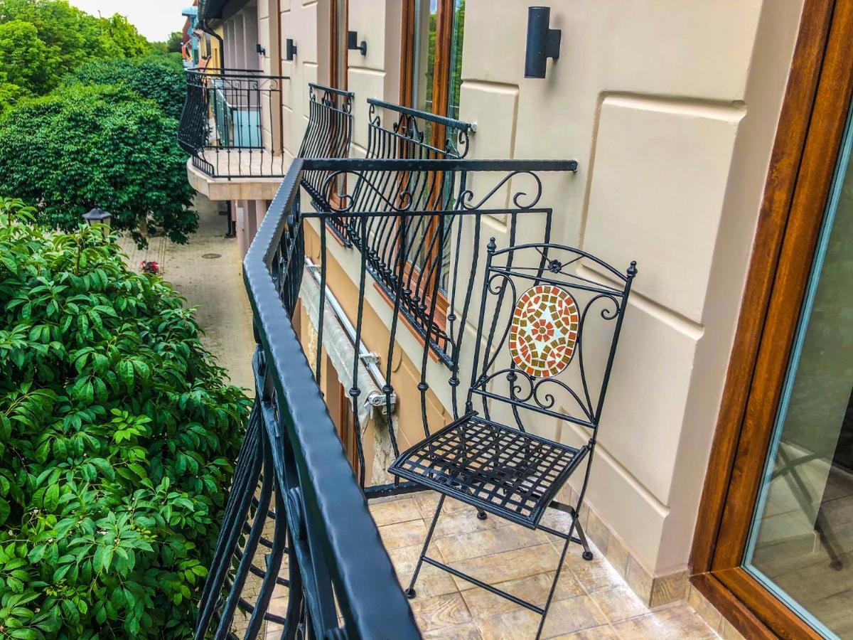 Holiday Apartmanhaz هاركاني المظهر الخارجي الصورة