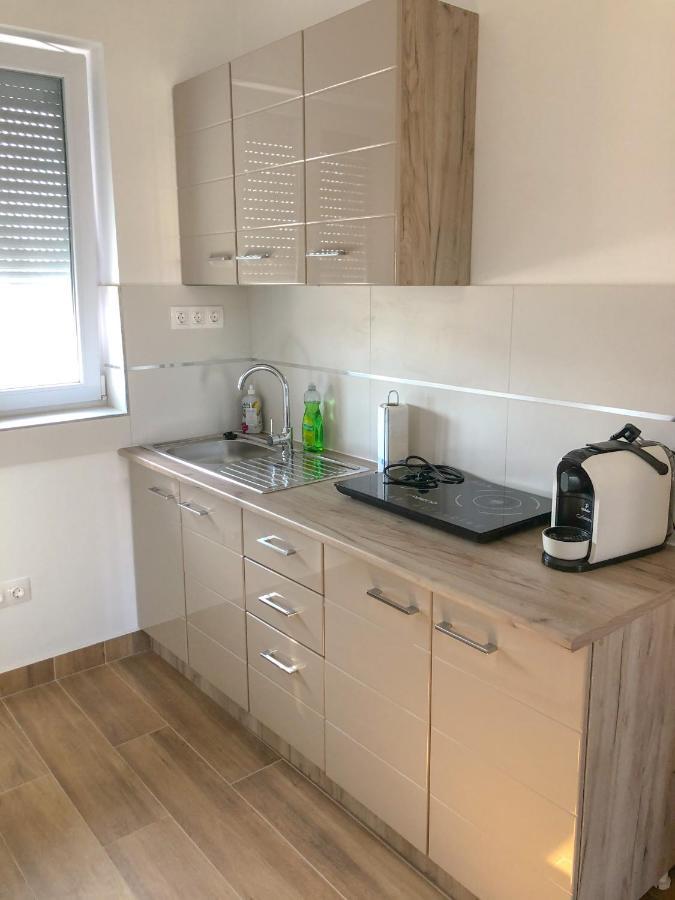 Holiday Apartmanhaz هاركاني المظهر الخارجي الصورة