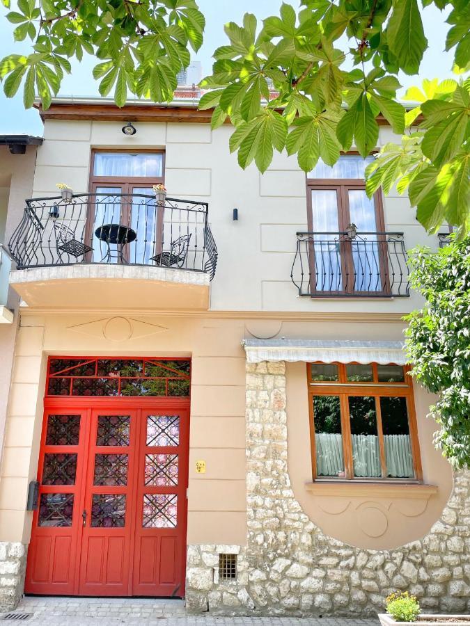Holiday Apartmanhaz هاركاني المظهر الخارجي الصورة